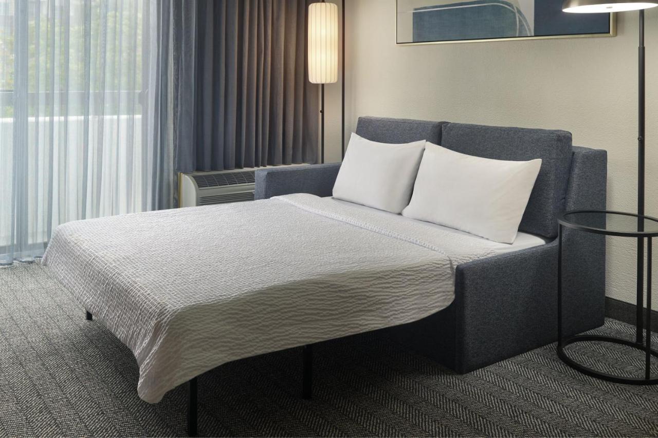 Courtyard By Marriott Atlanta Executive Park/Emory Druid Hills Exterior foto