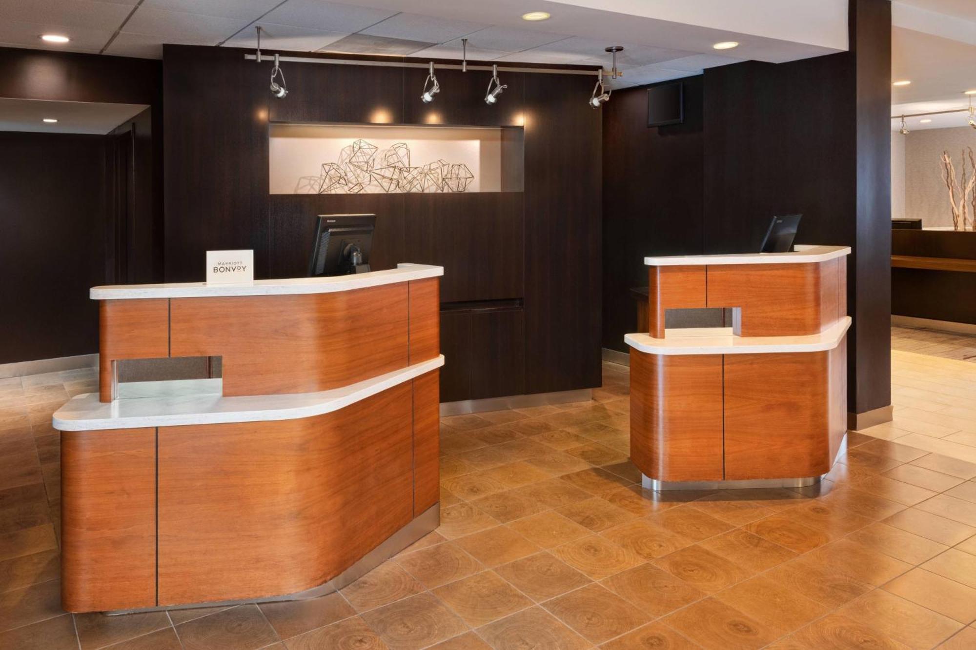 Courtyard By Marriott Atlanta Executive Park/Emory Druid Hills Exterior foto