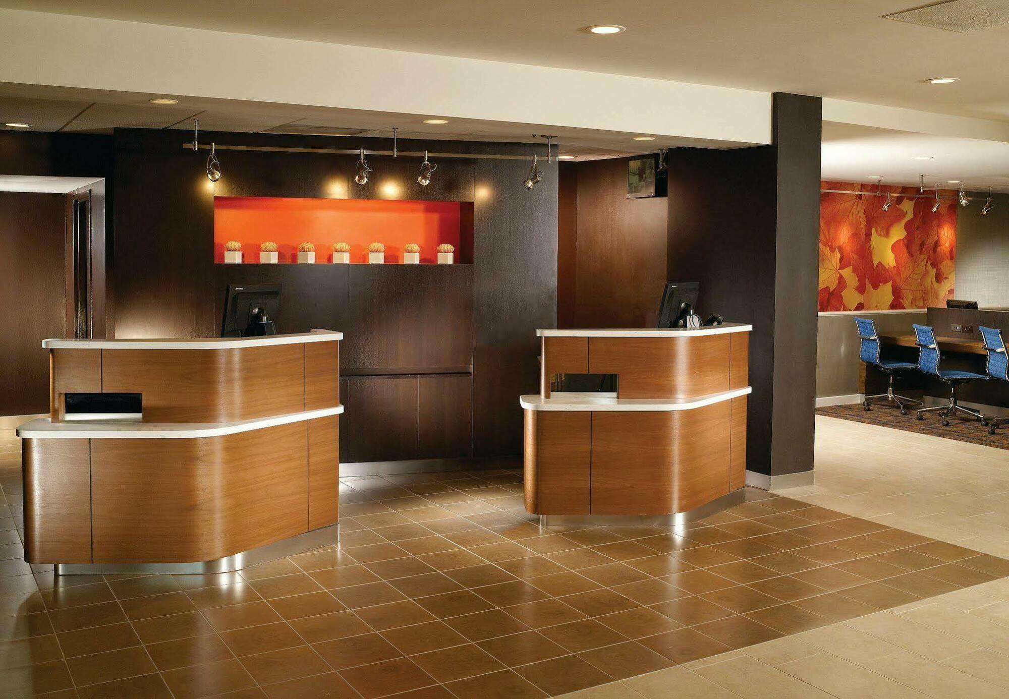 Courtyard By Marriott Atlanta Executive Park/Emory Druid Hills Exterior foto